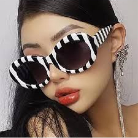Accessories - Stylish Black and White Striped Sunglasses